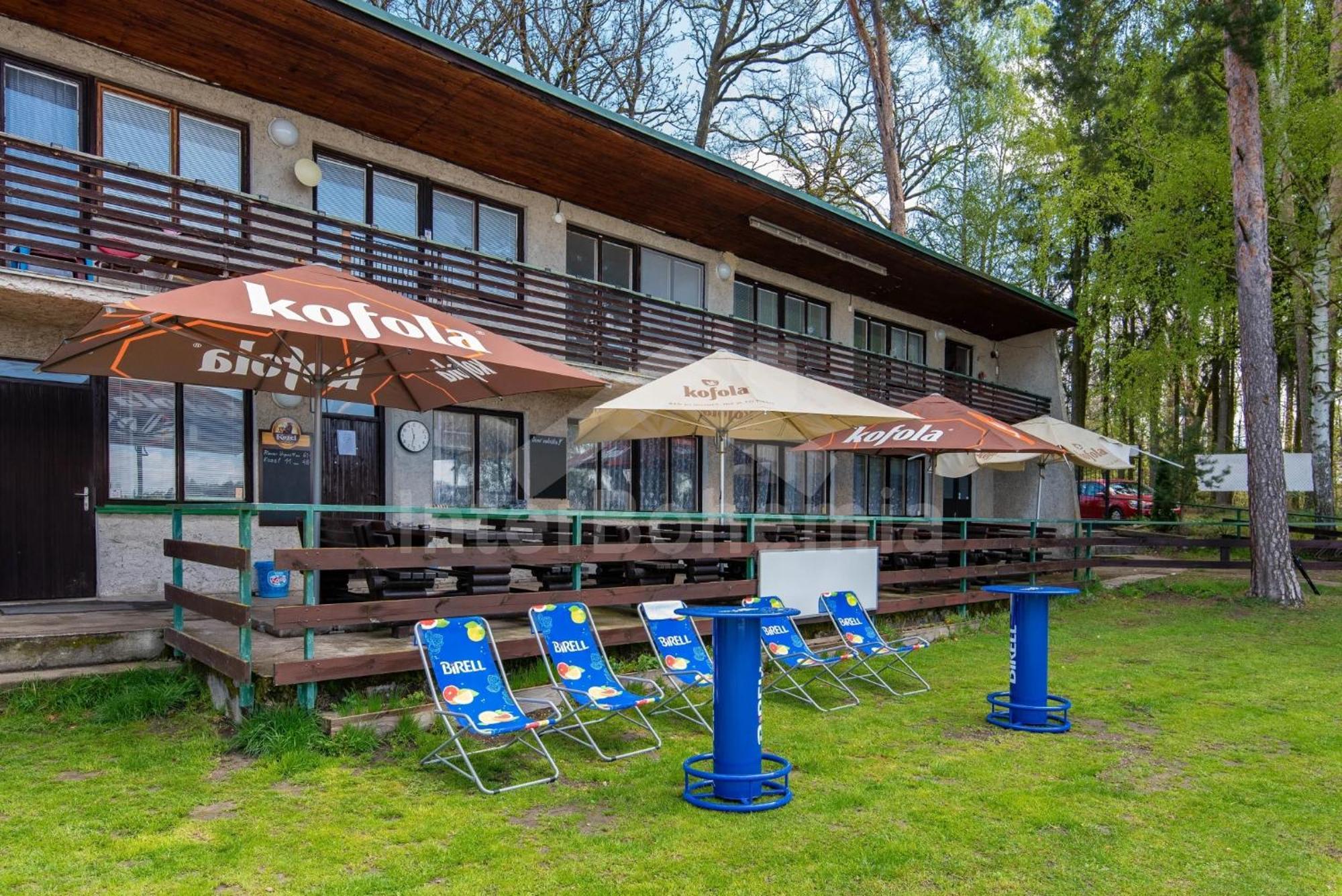 Yacht Club Bezdrev Campingplatz